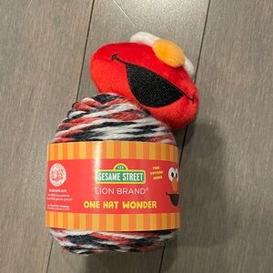 Lion Brand Sesame Street 'One Hat Wonder' Elmo Yarn Kit